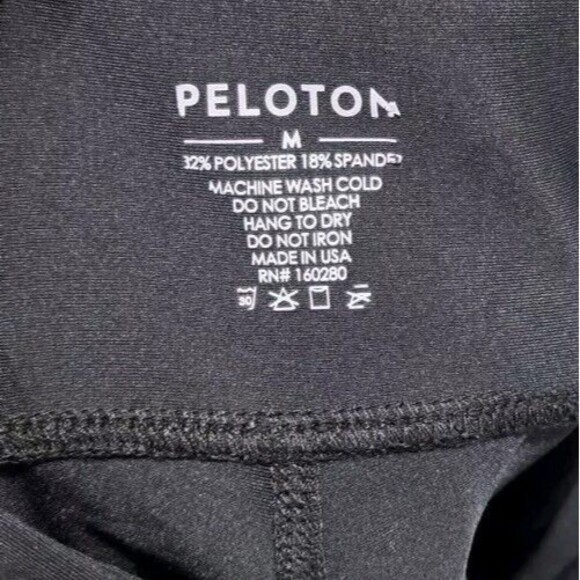 PELOTON Womens Show Up Pocket Leggings Workout Spin Pants Black Size Med - Picture 9 of 9